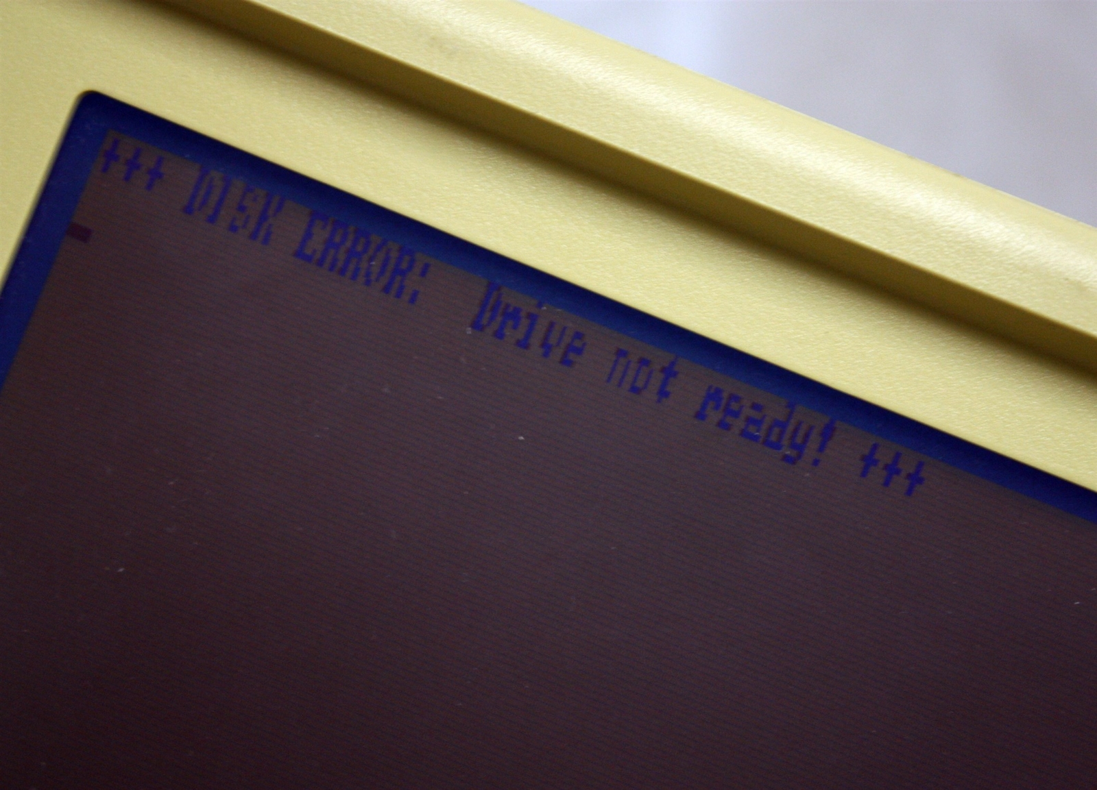 Vintage Zenith Supersport 8088 / 8086 PC XT Laptop ZWL-184-02 Tested To Power On