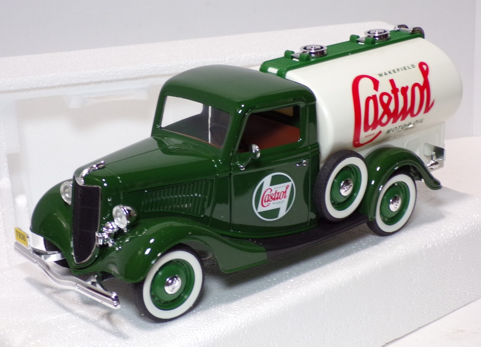 【希少】SOLIDO 1936 FORD V8 TEXACOレッカー1/18赤 Solido 8303 Red Ford 1936 Custom Pick-up Truck 1/18 France