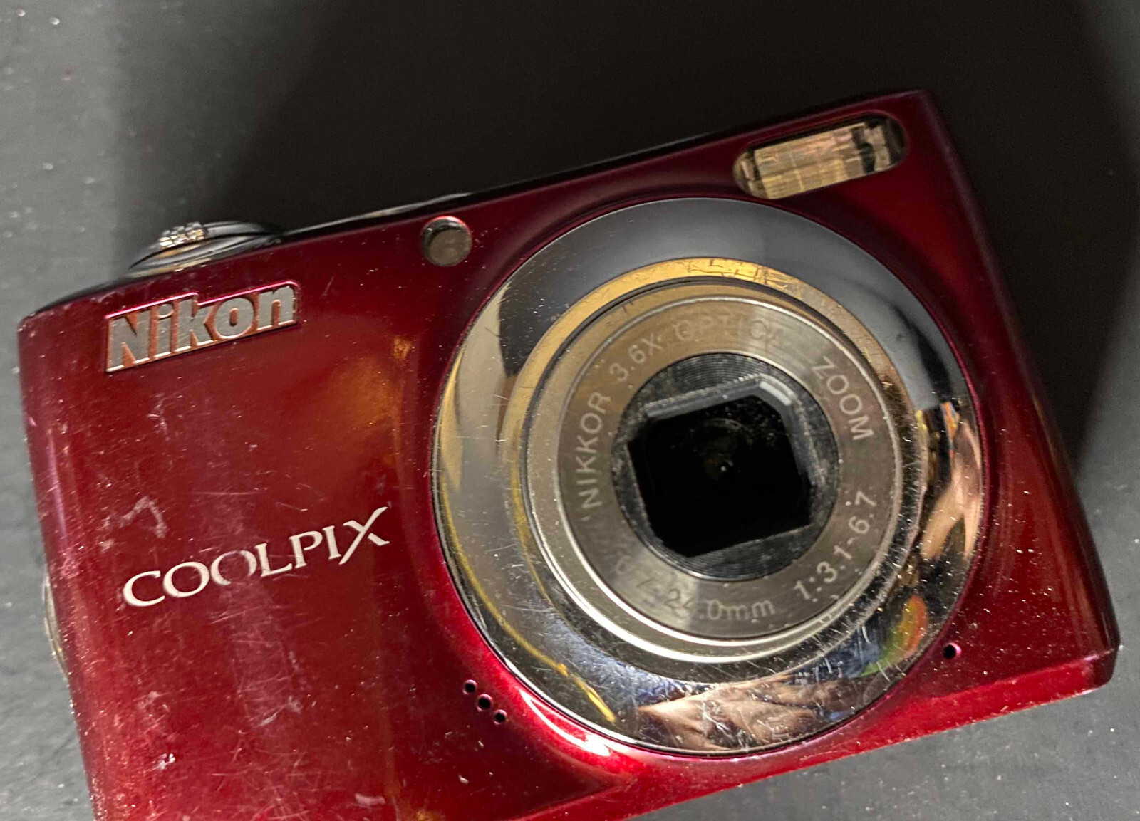 Nikon COOLPIX L22 12.0MP Point & Shoot Red Digital Camera AS