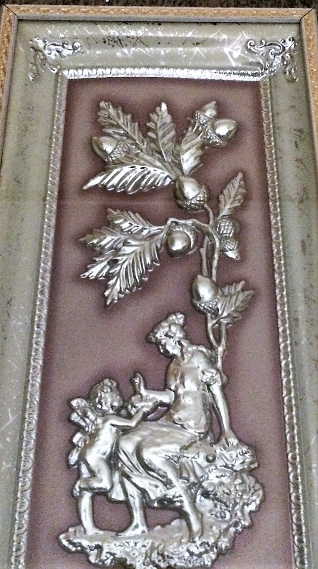 2- Metalcraft Four Seasons 3D Wall Hanging 1950s Wall Decor Pictures roses acorn