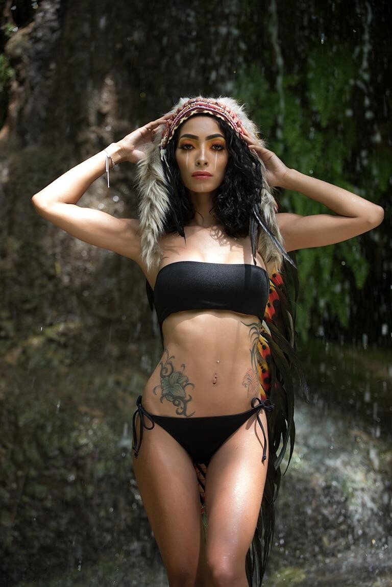 Pre-owned Handmade Native American Indian Inspired Feather Headdress Tribal Halloween Costume Props In Multi-color