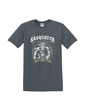 T-Shirt S to 2XL 3XL - SASQUATCH SALOON - BIGFOOT SASQUATCH FUNNY Adult