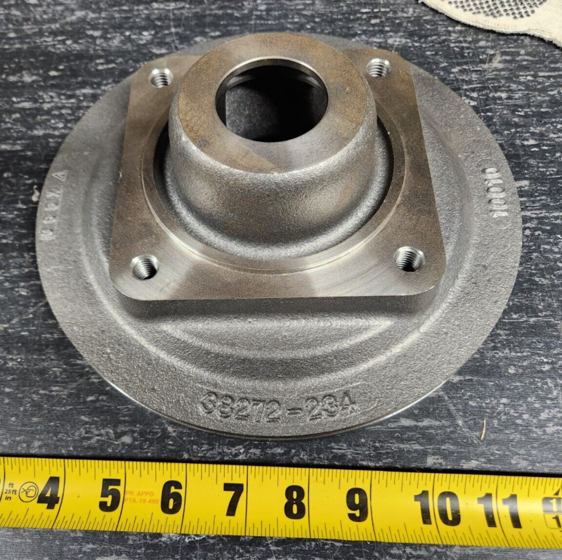 Gorman Rupp Pumps 38272-234 10010 10" OD Seal Plate 1-7/8" Bore Hole 3-3/8" Tall