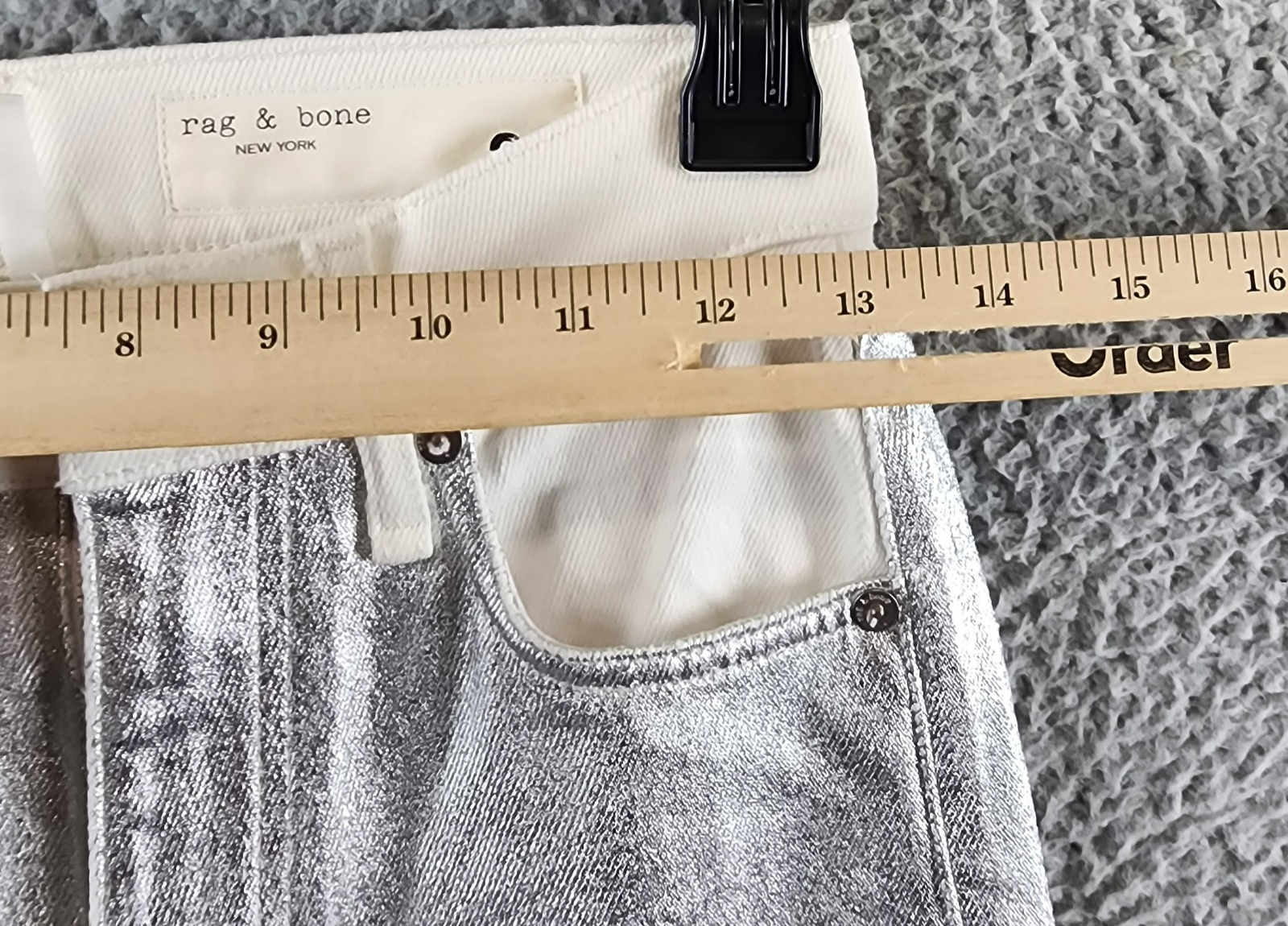 rag & bone Harlow High Rise Straight Jeans Women's 23 Coated Silver Button Zip - Picture 7 of 15