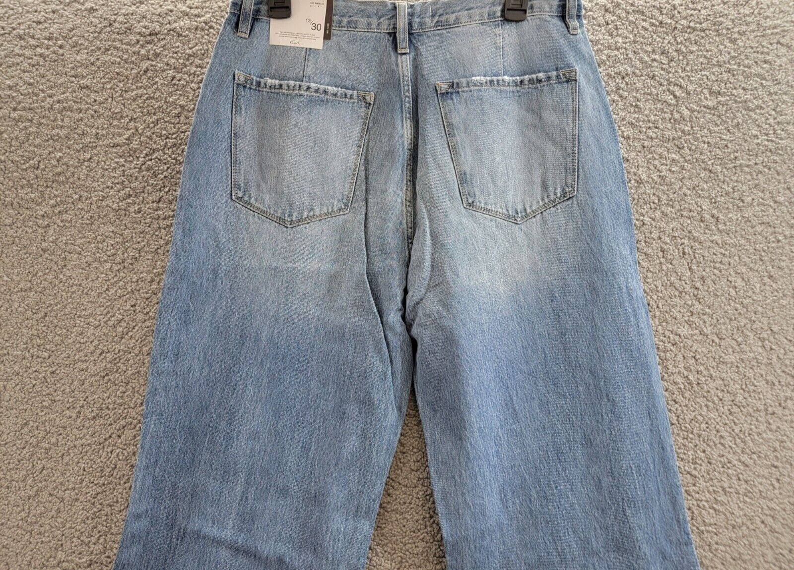 KanCan Hilo Ultra High Rise 90's Flare Jeans Womens 13/30 Medium Blue Button Zip - Picture 13 of 18