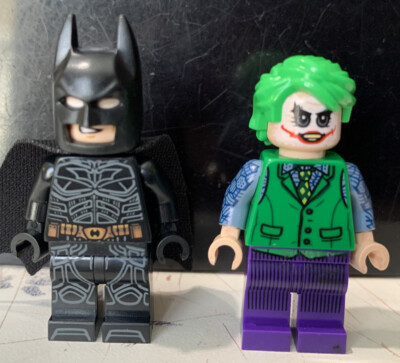 NEW LEGO DC Super Heroes Minifigure Batman & Joker Dark Knight 76240 sh791 sh792