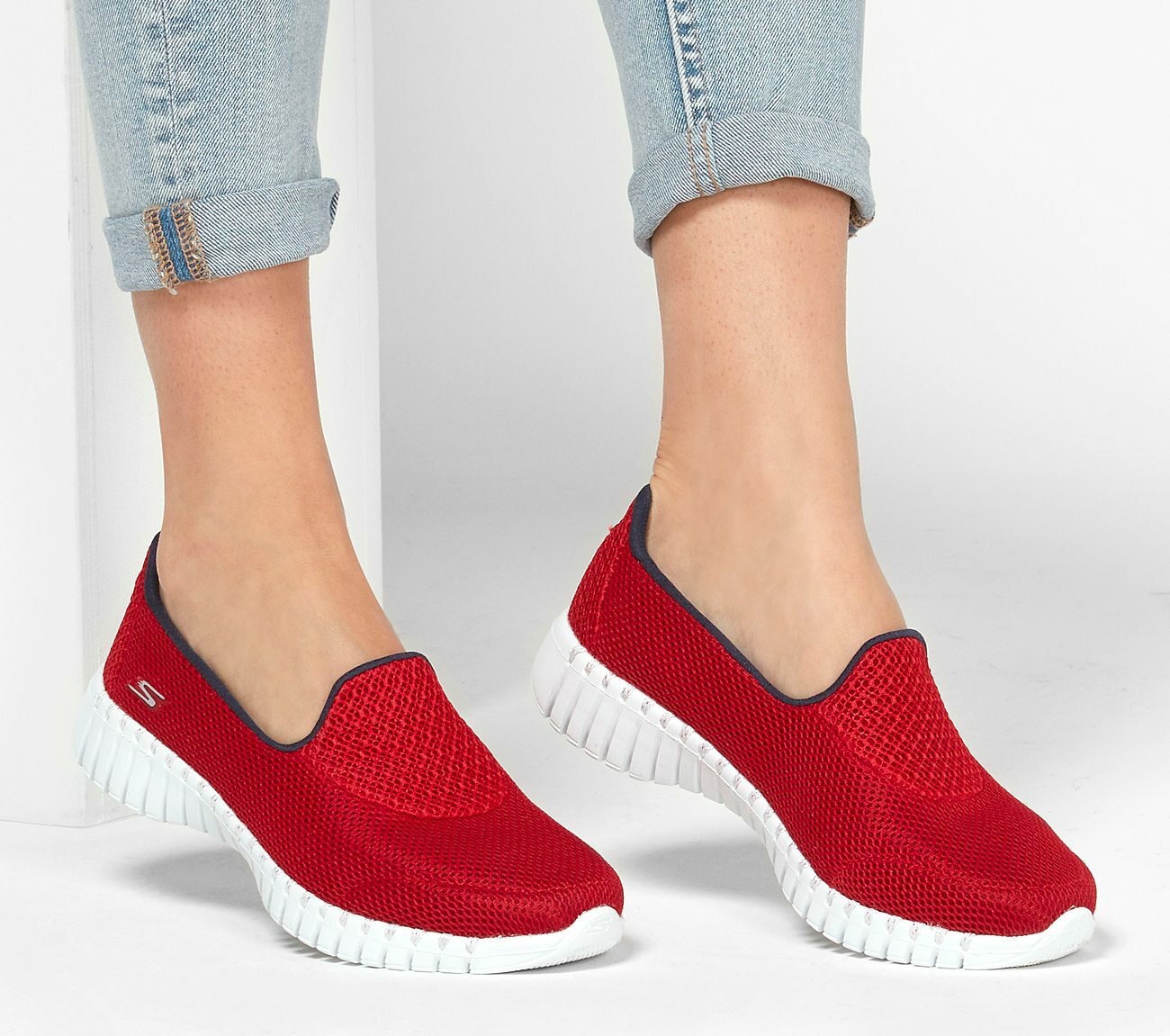 skechers go step sport