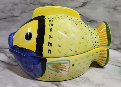 Fish Shaped Trinket Box. Bright & Colorful. Ceramic. Bathroom. Vanity. Beach...