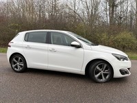 PEUGEOT 308 1.2 PureTech Allure 2015