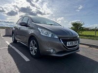PEUGEOT 208 1.2 VTi PureTech Allure Euro 6 5dr 2015
