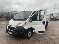 PEUGEOT BOXER 2.2 BlueHDi 335 Built for Business White Manual Diesel 2021