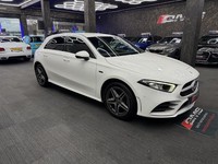 MERCEDES-BENZ A CLASS 1.3 A250e 15.6kWh AMG Line 2020
