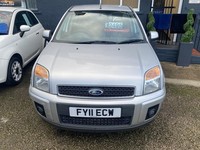 FORD FUSION 1.4 Zetec 2011