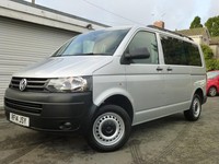 VOLKSWAGEN TRANSPORTER 2.0 TDi [84] T30 S 8 STR SHUTTLE SWB ** NO VAT ** 5