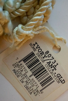 WHITE  IVORY TASSELS/CURTAIN TIE BACKS INDIA EXOTICS C1970 11'' VINTAGE/NEW 2