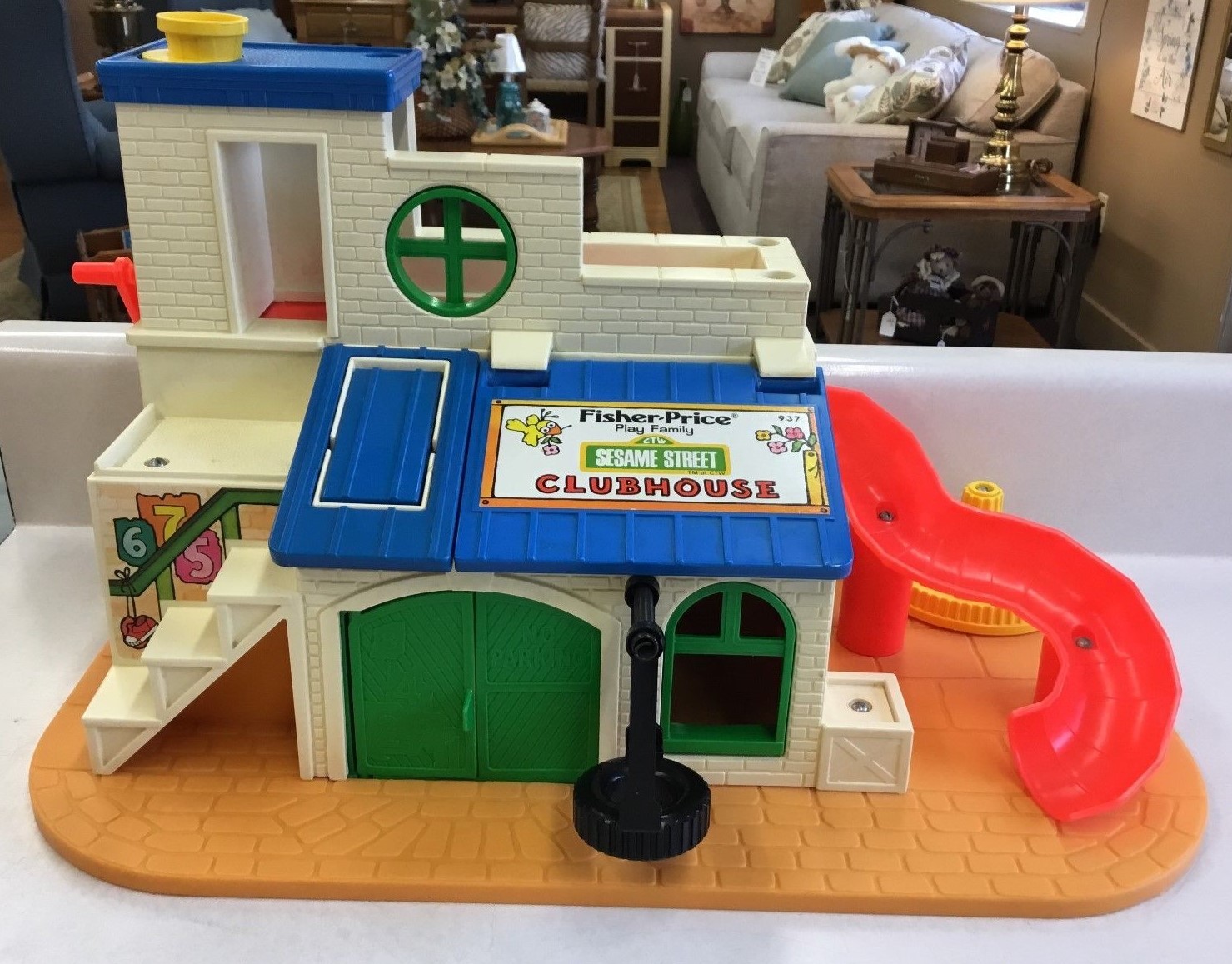 Vtg Fisher Price Little People Play Family #937 Sesame Street Clubhouse Complete
