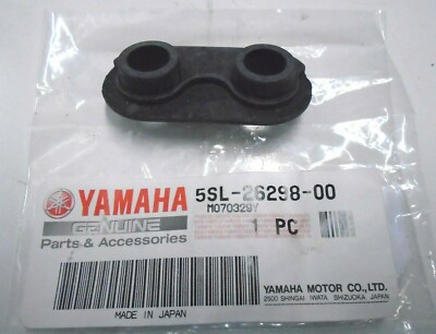YAMAHA YZF R6 R6S OEM UPPER FAIRING GROMMET MIRROR PLATE