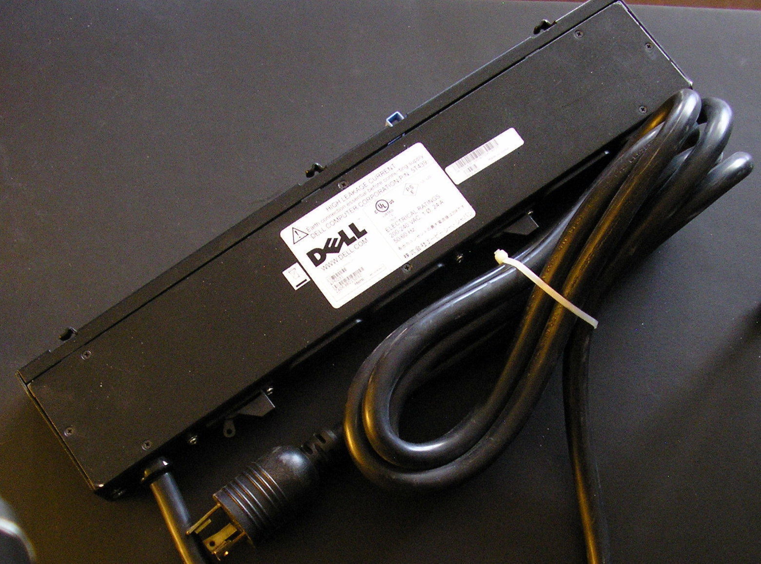 APC 240 V Computer Power Distribution Units