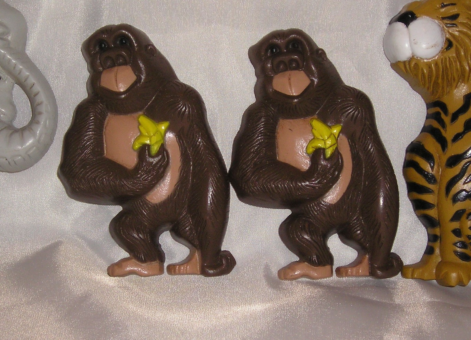 Lot of 7 Home Interiors Zebra, Elephant, Gorilla, Tiger Animal Wall Plaques