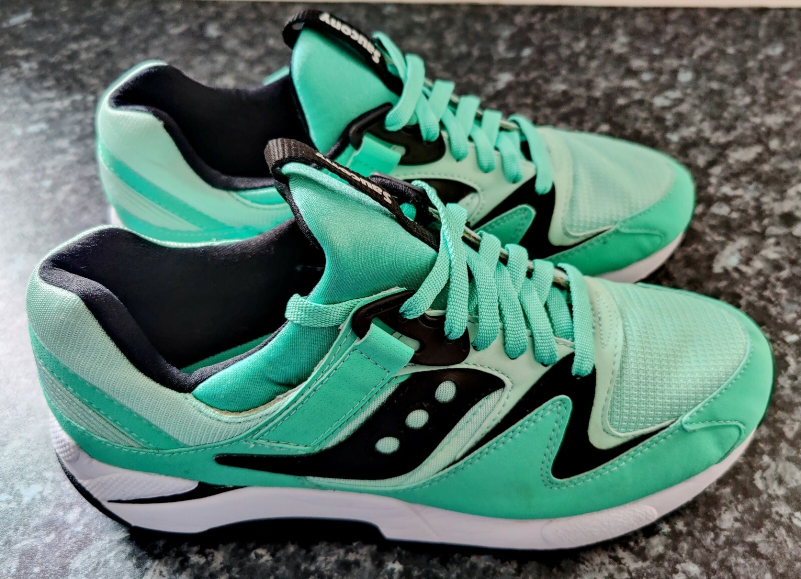 saucony grid 9000 mint