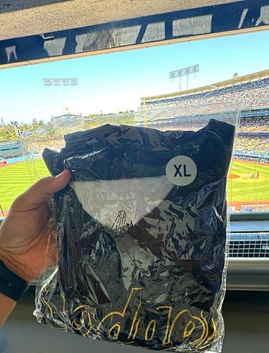 新品非売品Dodgers Kobe Bryant コラボユニフォームLAKERS Kobe Bryant LA Dodgers SGA Lakers Black Mamba Night 9/1/2023