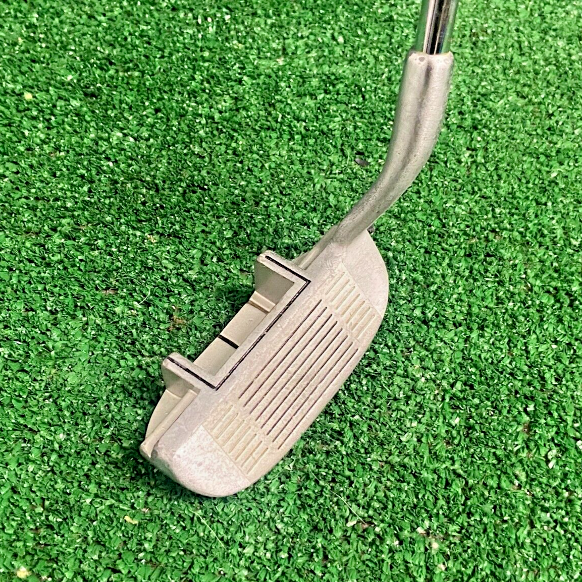 Knight Stroke Saver Chipper Extra Wide Turf Glide Sole RH Steel 35