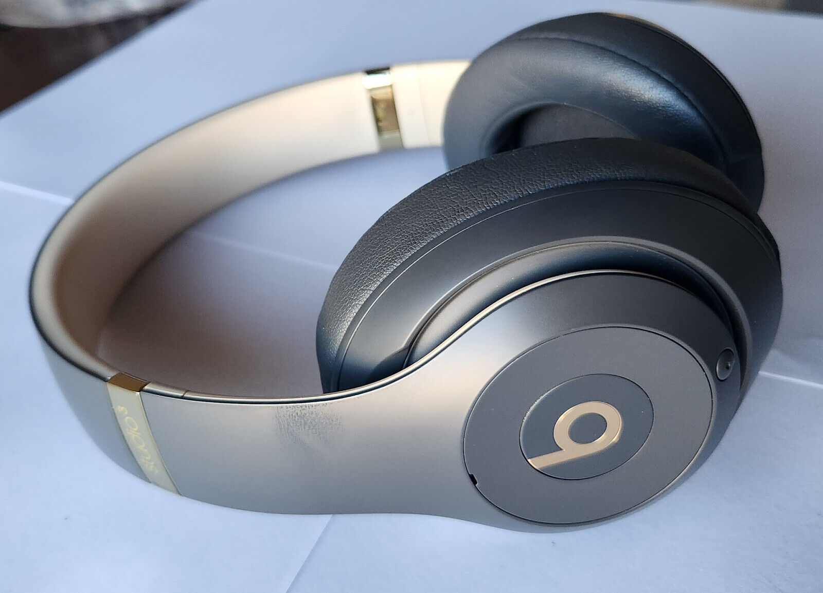 Original SHADOW GRAY Beats Studio3 Wireless NC HEADPHONES Original SHADOW GRAY Beats Studio3 Wireless NC HEADPHONES