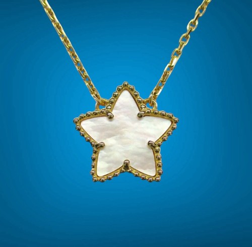 Van Cleef & Arpels 18K YG Lucky White Mother-of-Pearl Star
