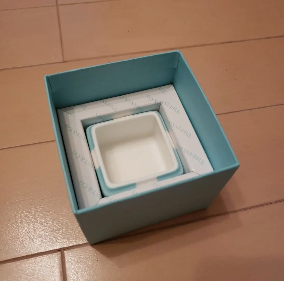 TIFFANY & CO Mini Blue Bow Trinket Gift Box Porcelain Ribbon 5 x 5 x 4 with box