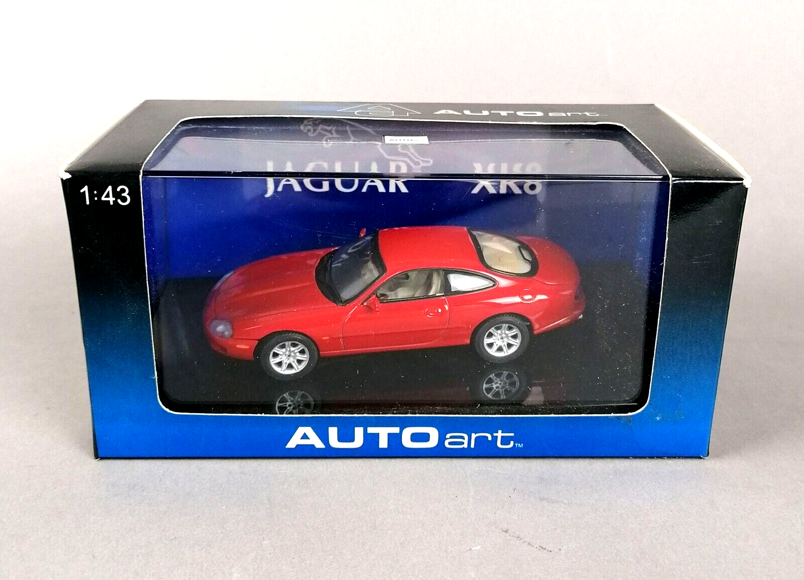 AUTOART 1997 Jaguar XK8 X100 Coupe Red 1/43 Auto Art Diecast