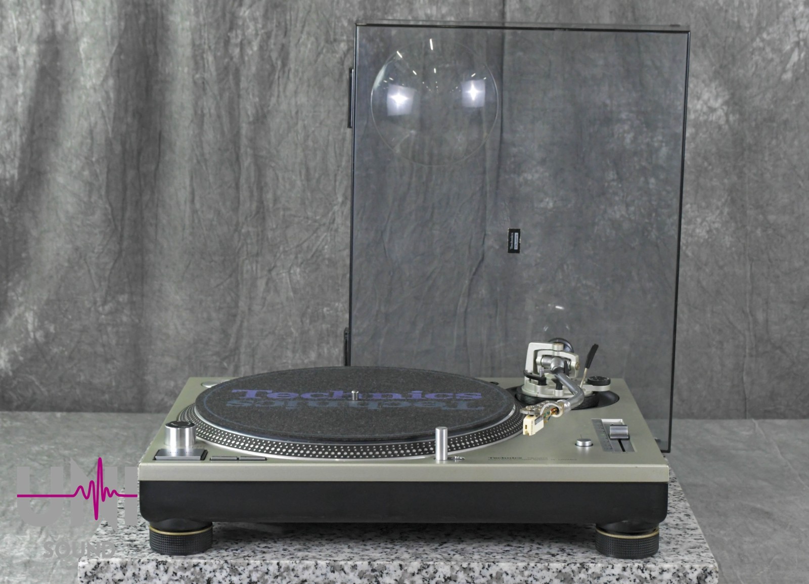 Technics SL-1200MK5 Silver Direct Drive DJ Turntable in Very