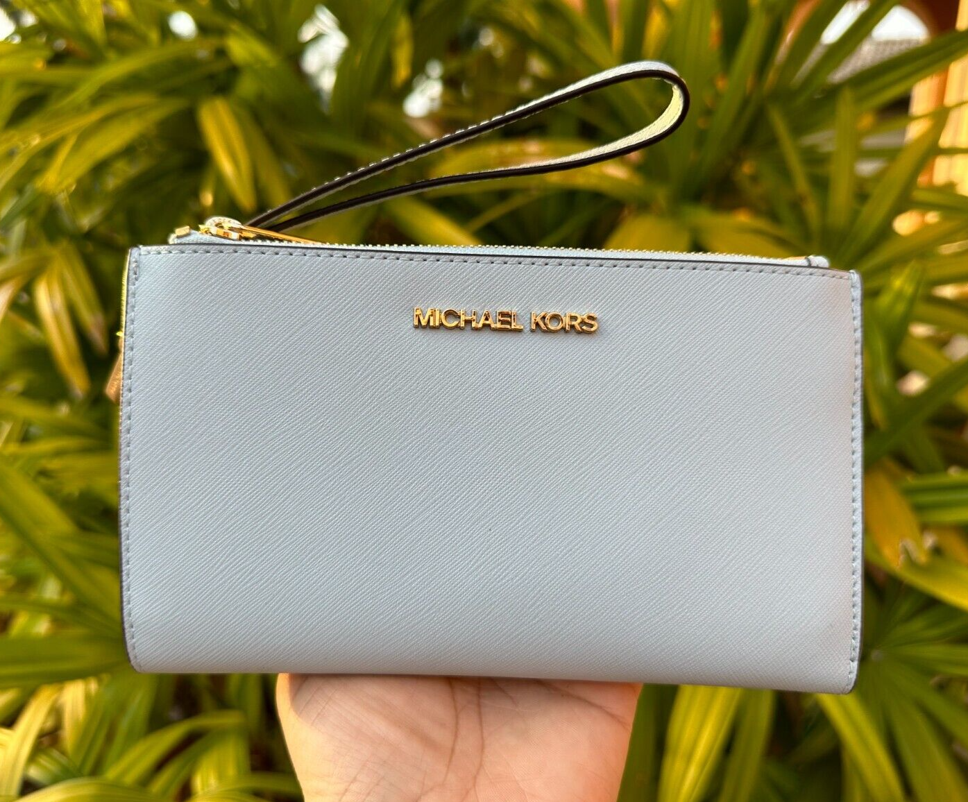 Michael Kors★JET SET TRAVEL LG DOUBLE ZIP WRSTLT★送料無料! Michael Kors☆JET SET TRAVEL LG DOUBLE ZIP WRSTLT☆送料無料