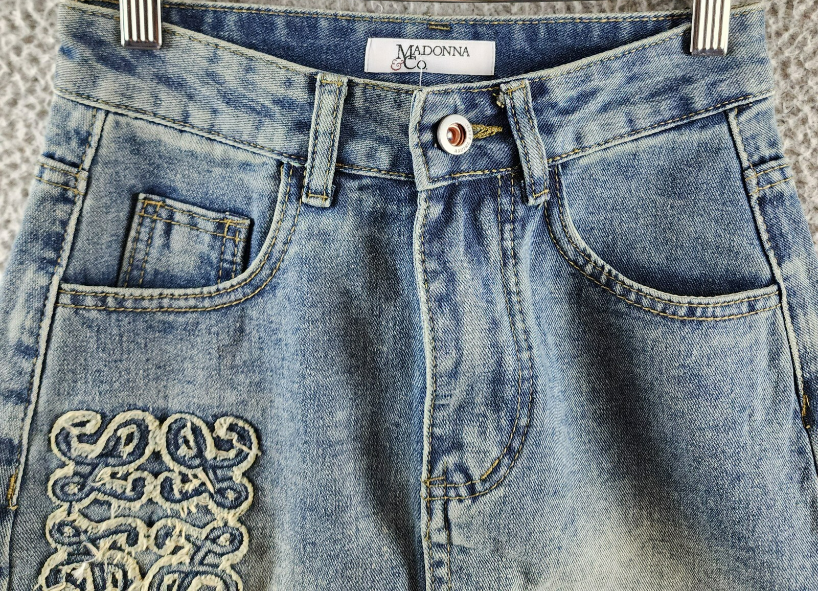 Madonna & Co Denim Mini Skirt Womens S Light Wash Embroidered Button Zip Closure - Picture 3 of 13