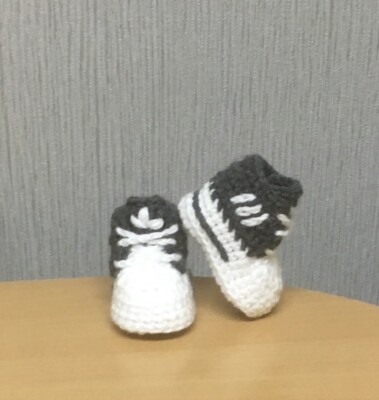 Crochet baby shoes Handmade crochet wool baby booties sneakers slippers trainers