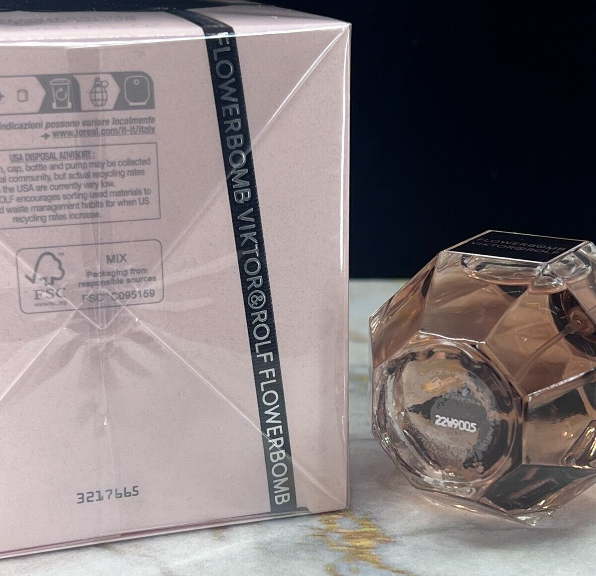 VIKTOR & ROLF Flowerbomb L'eau De Parfum 1.7 oz (NIB)