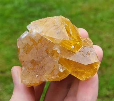 Yellow fluorite on sale