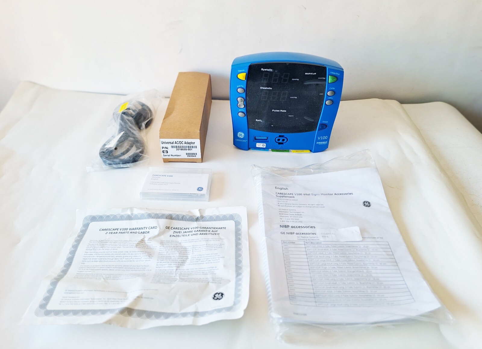 【新品未使用未開封】ONCE EMS Care 美品】 ONCE EMS Care ワンス イーエムエスケア電気バリブラシ