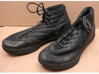 steph curry shoes size 13