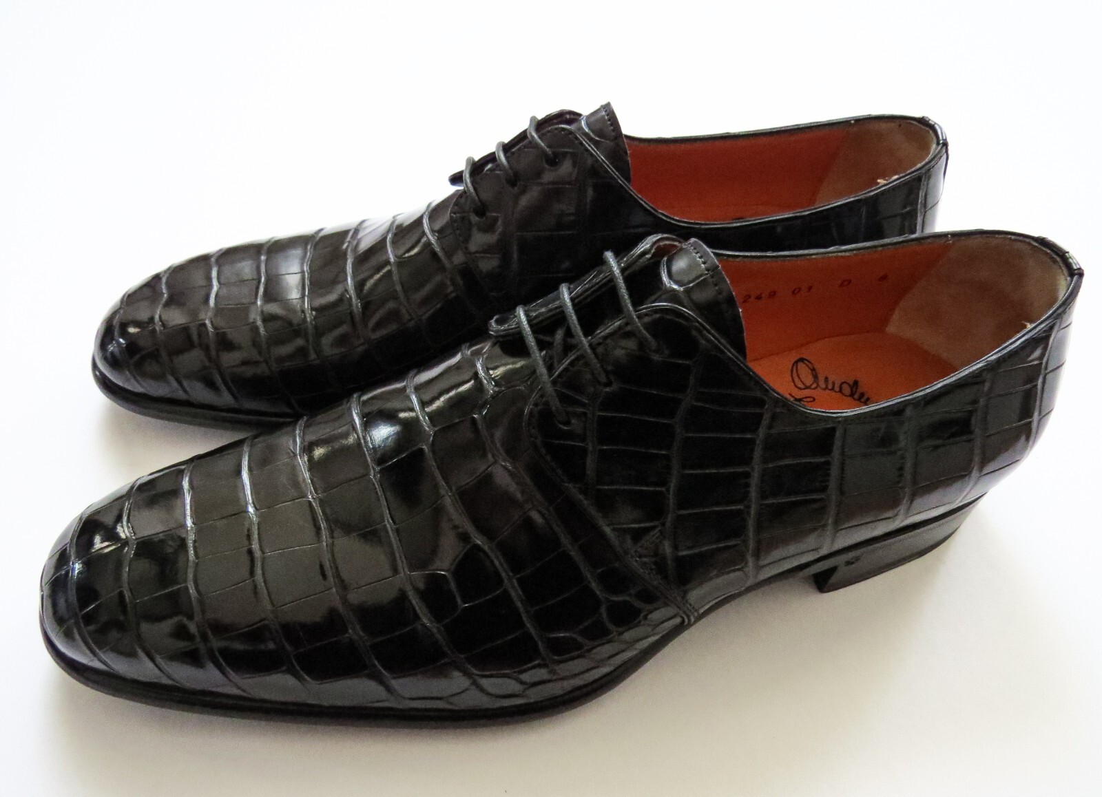 靴 Santoni s-l1200.png