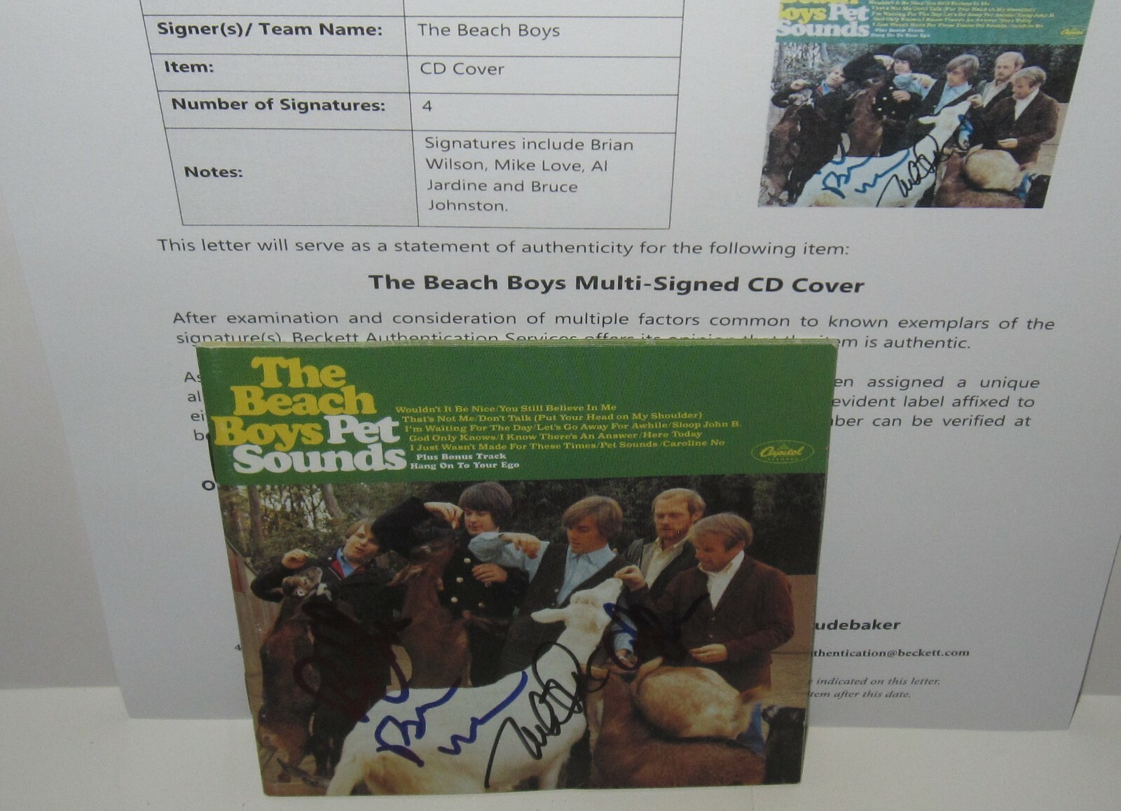 THE BEACH BOYS SIGNED PET SOUNDS CD BRIAN WILSON MIKE LOVE