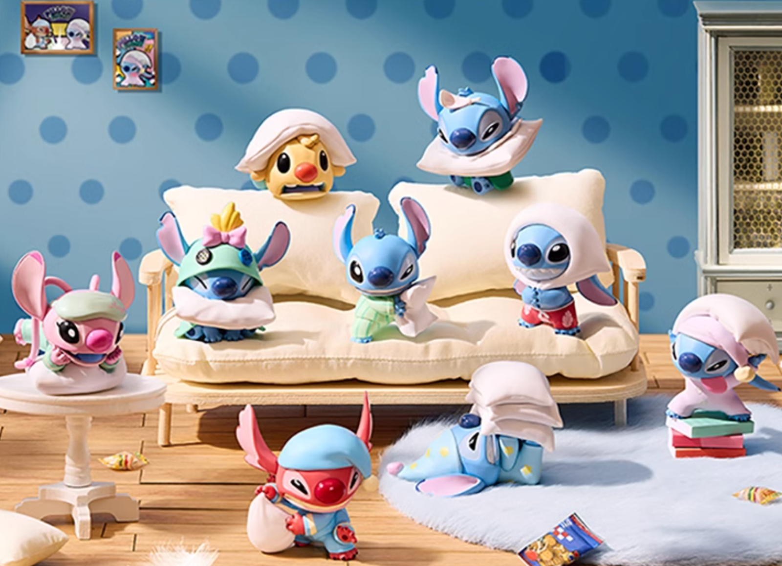 ディズニー・PIXARクッション ディズニー トイストーリー リラフィット フロアクッション PIXAR Disney