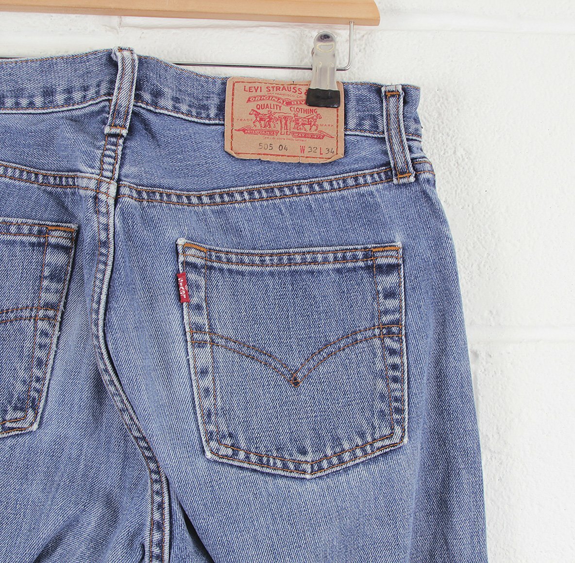 levis 505 04