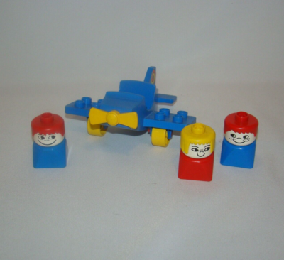 Duplo blue store plane
