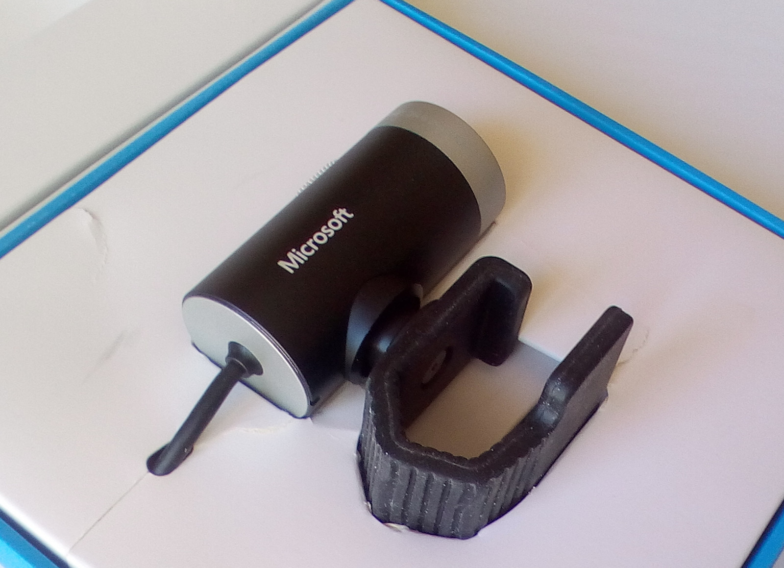 Microsoft LifeCam Cinema Webcam H5D-00018