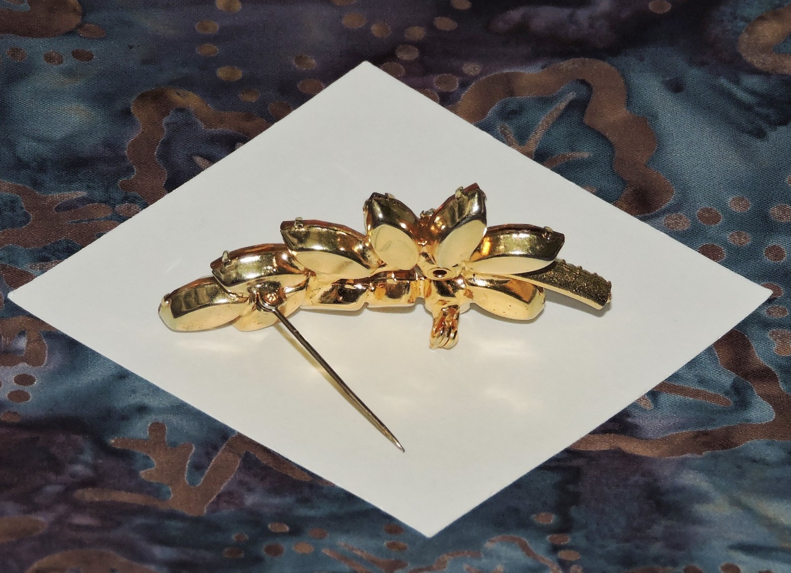 BEAUTIFUL VINTAGE Authentic D&E JULIANA Amber Rhinestone Brooch