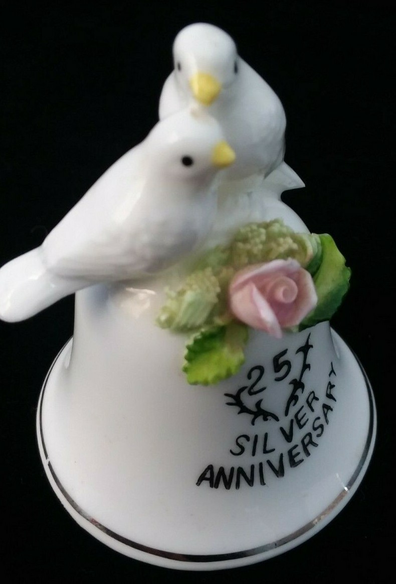ENESCO Maruri Masterpiece COLLECTIBLE BELL Bone China 25th SILVER Anniversary