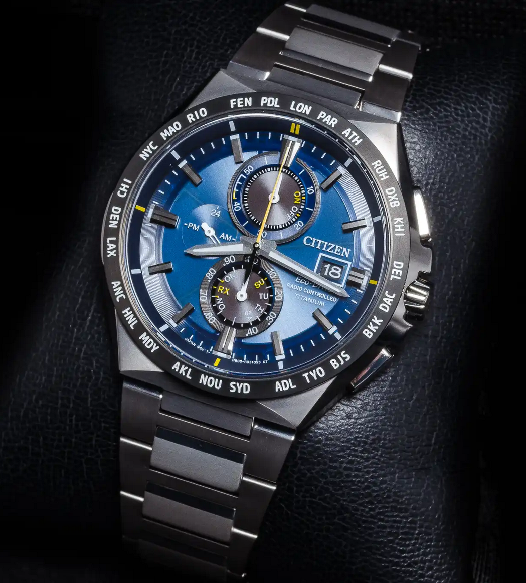 Pre-owned Citizen Titanium Radio Controlled Blue Dial Sapphire Crystal Watch At8234-85l