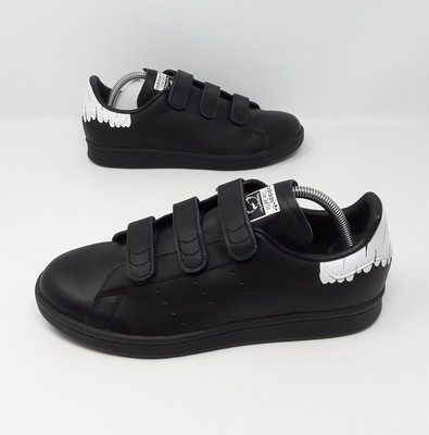 mens black stan smith trainers