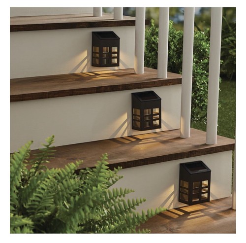 Better Homes & Gardens Beckon Solar Powered LED Step Light 5 Lumens Brown - NEW