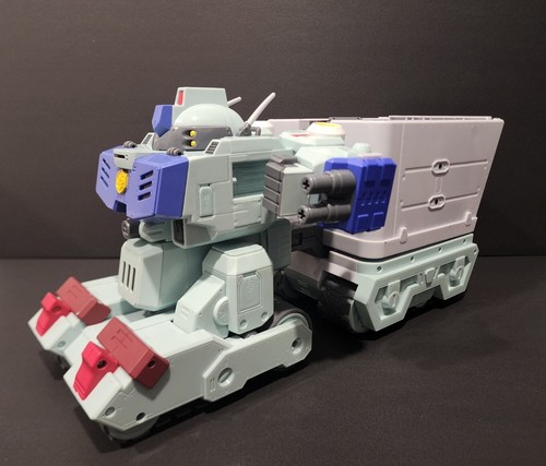 SD Gundam Mega Gunpanzer Robot Figure Superior Defender Gun SD Gundam Mega Gunpanzer Robot Figure Superior Defender Gun